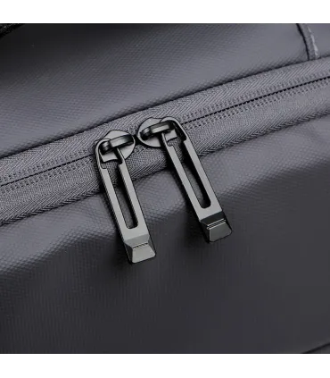 Chill Voyage vandafvisende Rygsæk / Backpack, USB-port, Grå | Dansk Design